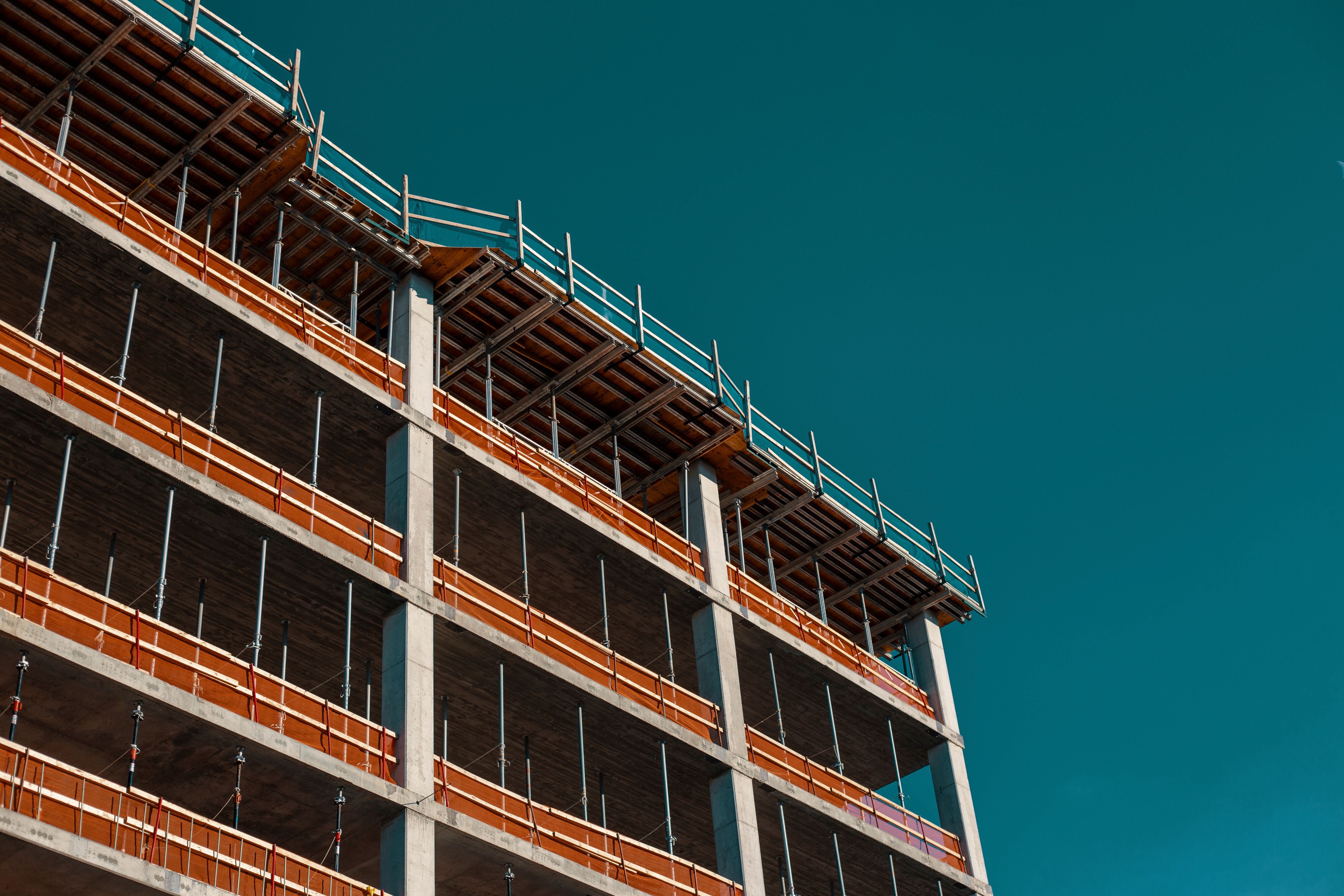  Quanto tempo leva um Built to Suit do contrato à entrega?